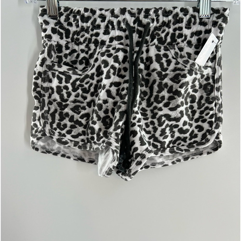 JOE’S LEOPARD GIRLS PRINT SHORTS SIZE 8/10
